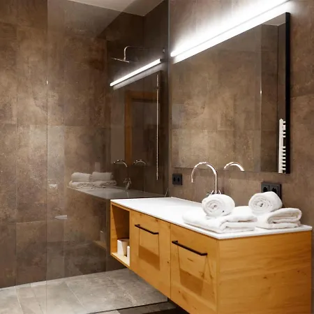 Appartement In Bei Arlberg *