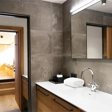 Appartement In Bei Arlberg *